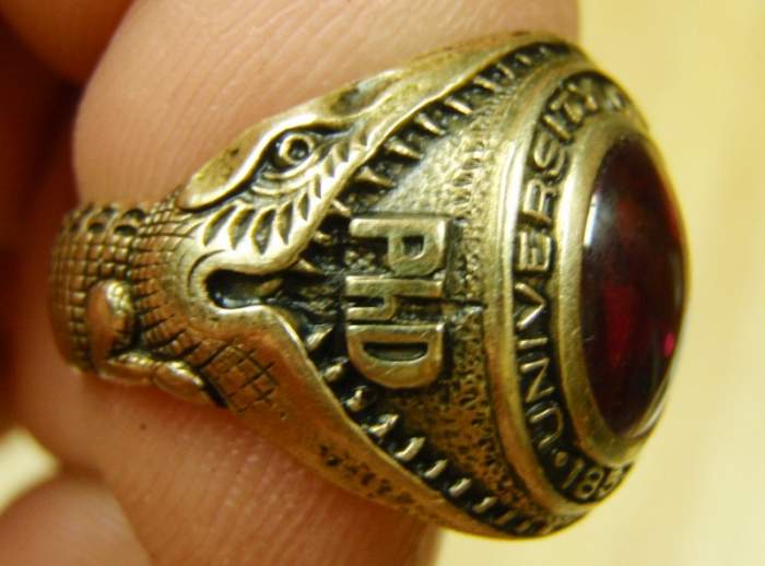 52 class ring - University of Florida 1952 PHD Class ring