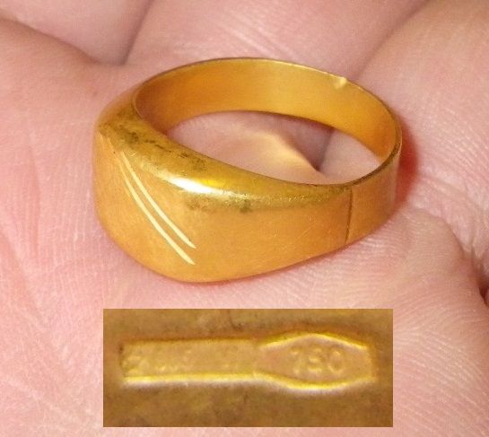750 = 18K - RING FOUND IN FLORIDA 2012 TRIP - IN WATER
(CZ21)