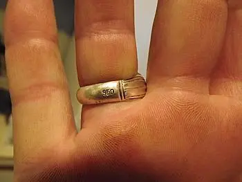 950 2