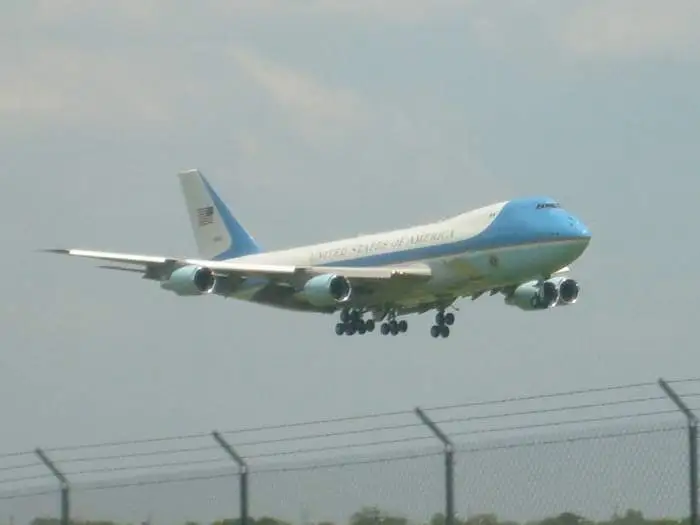 Airforce One - Coming in on approach