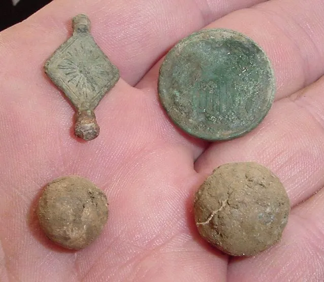 APR.3RD FARM FIELD KEEPERS - OLD WATCH KEY - 1864 2 CENT PIECE - 2 MUSKET BALLS 
(XLT)