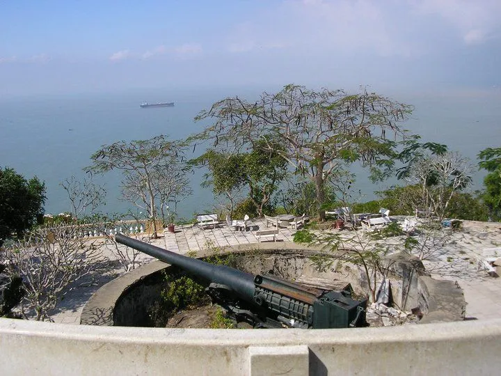 Big Gun  Vung Tau Harbor