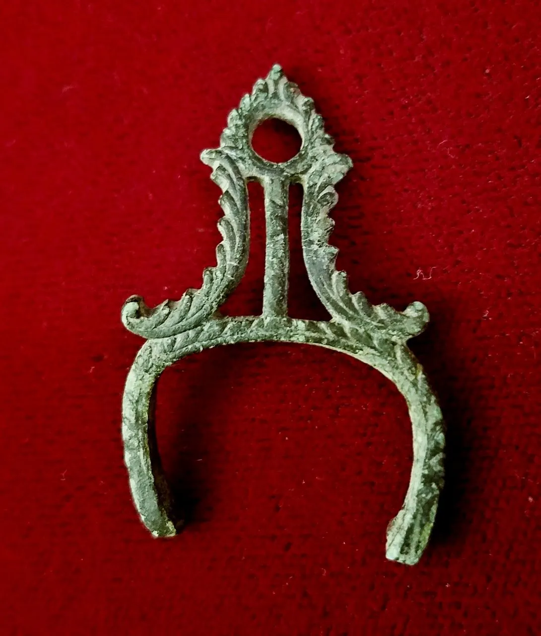 Brass wax seal fob frame (1700s).  Wish I could have found the intaglio that went with it.