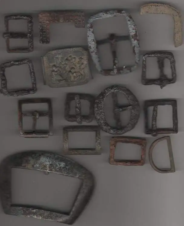 buckles