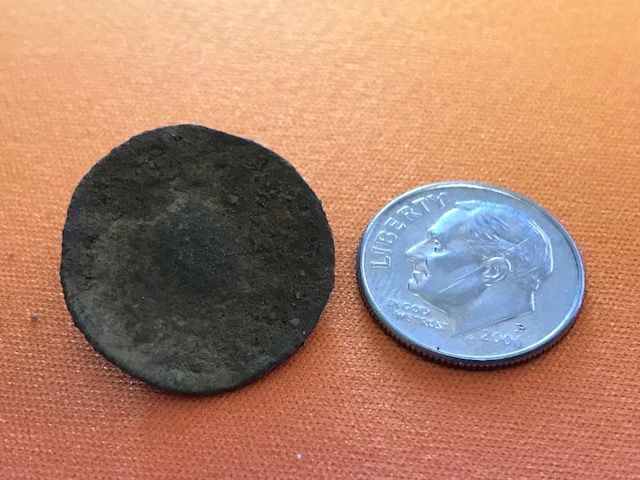 Button #1. Large. Smooth Side. Found with the XP DEUS on the other side of the James River. Could be colonial. Will post in forums for for ID. Smooth 