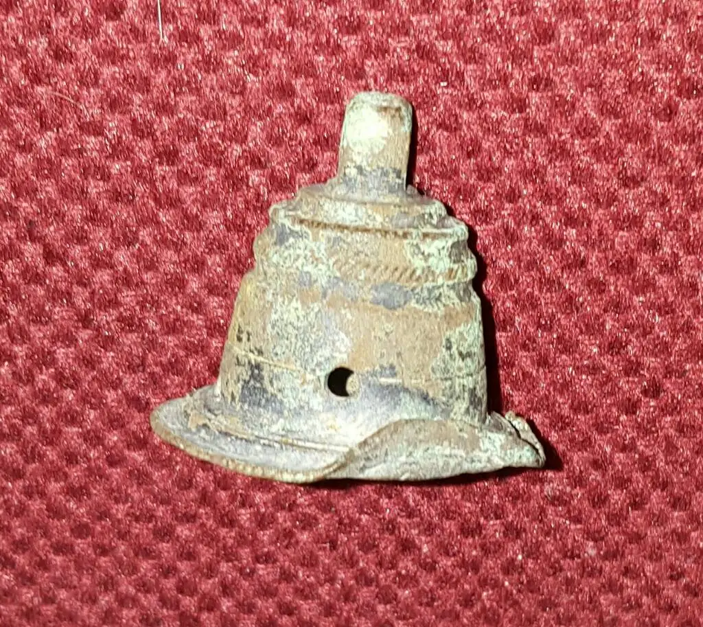 Candle snuffer