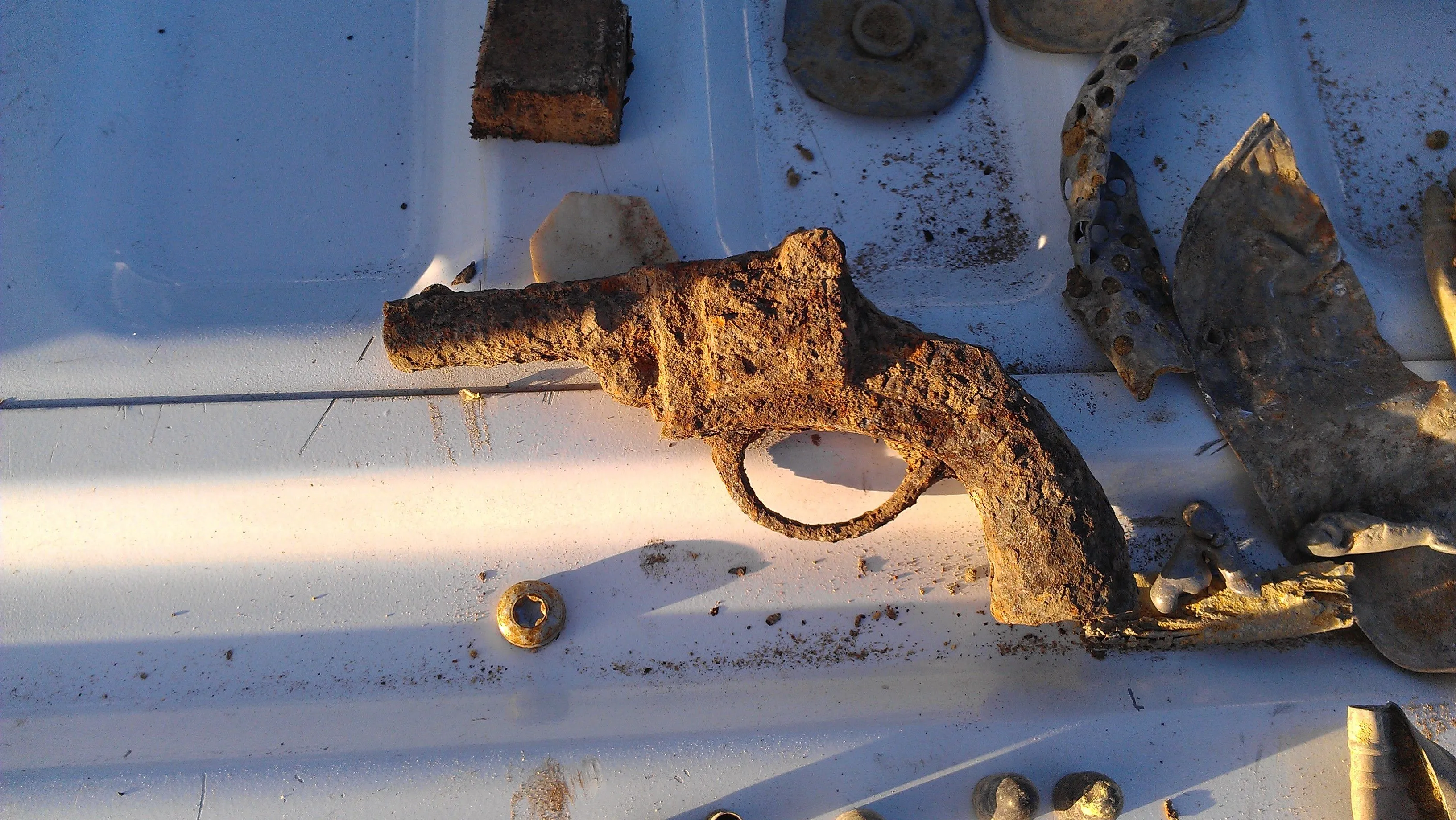 December 2012 Detecting finds