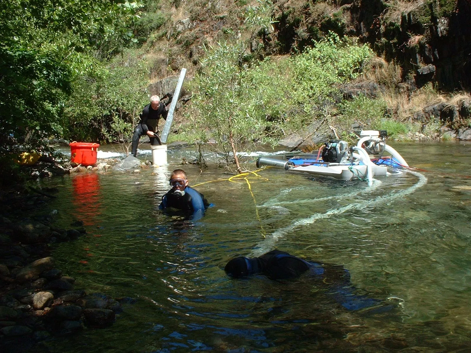 Dredging on Shirttail 2005