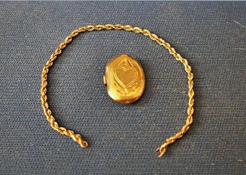 Gold chain