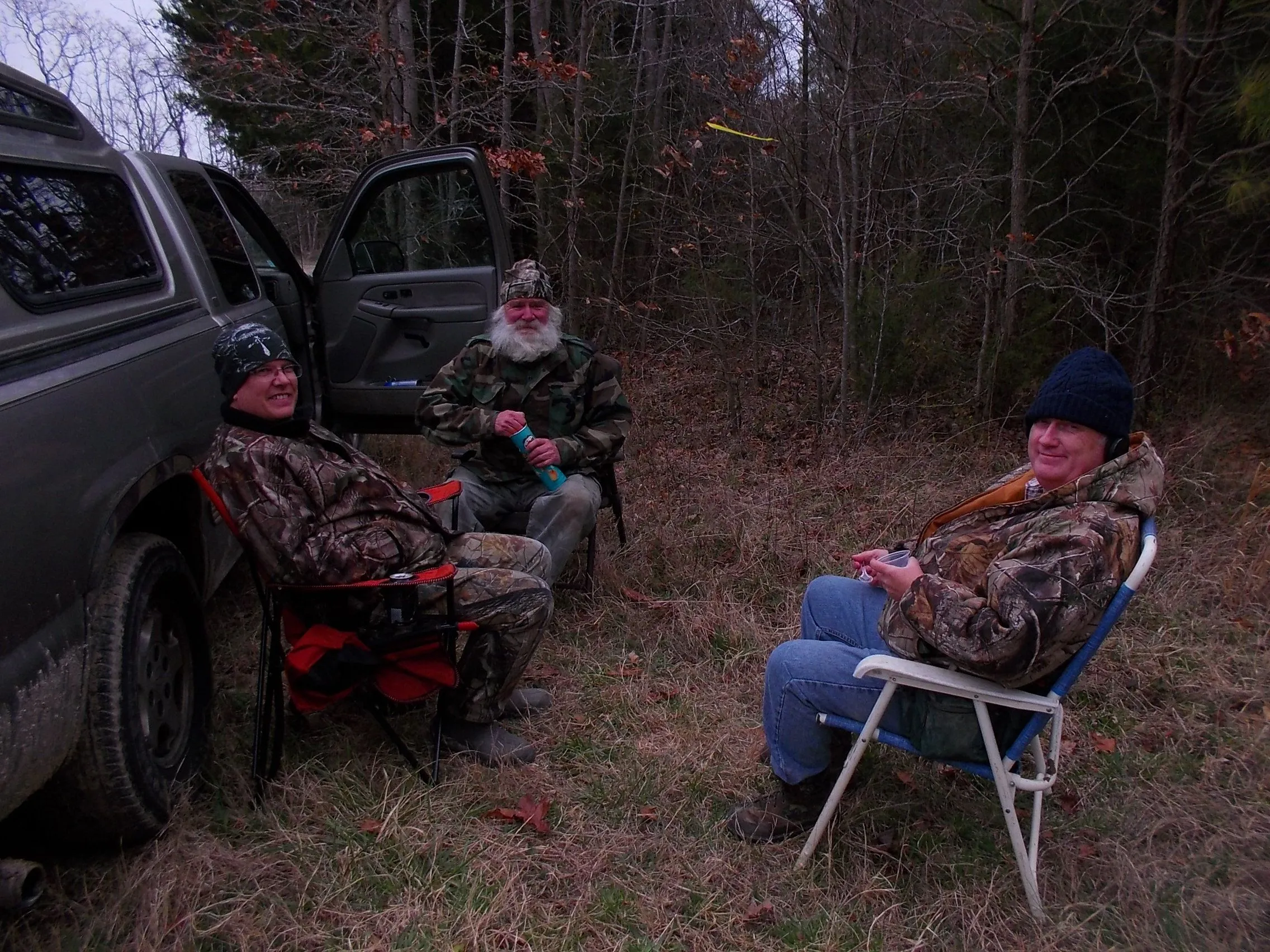 GUYS TAKING A BREAK AT RELIC HUNT IN MARCH 2015 - KEITH - RICK AND PAUL - GREAT GUYS AND GREAT GROUP OF TREASUREHUNTERS