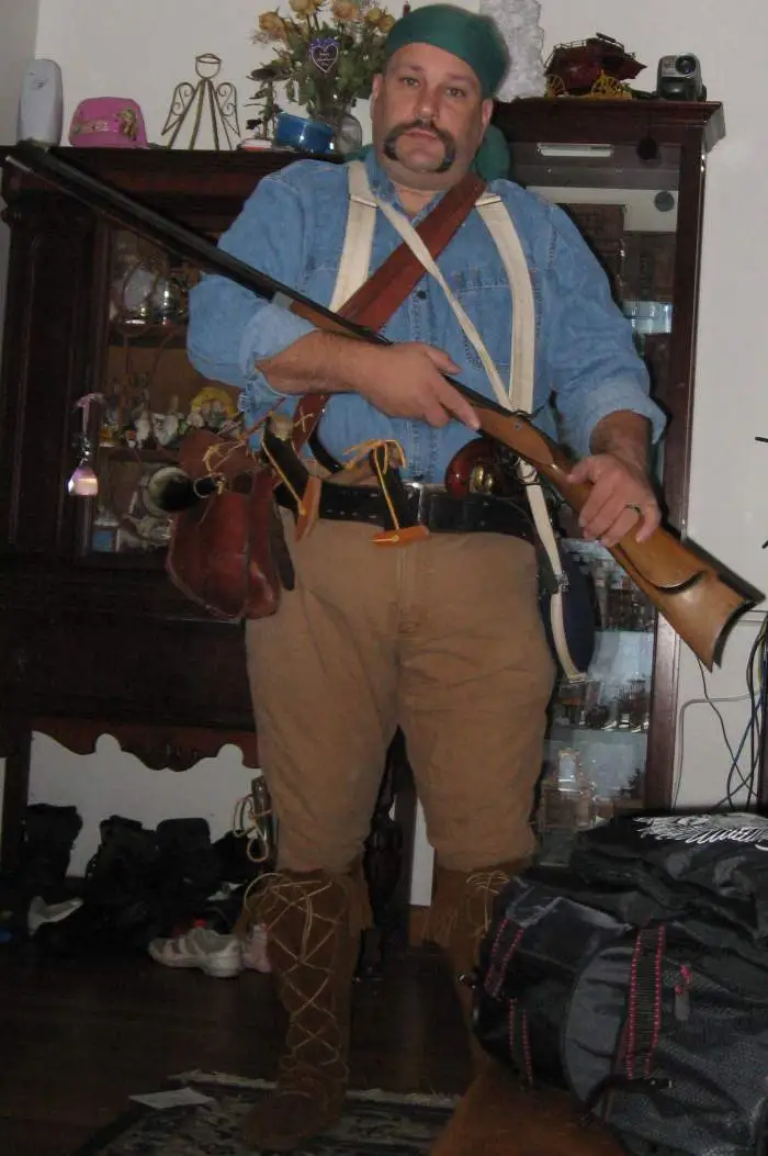 Hubby dressed for a Mountain Man Outing!!!