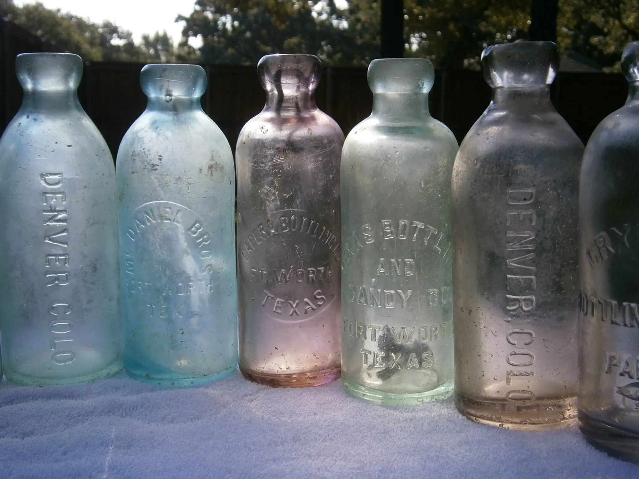 HUTCH BOTTLES 009