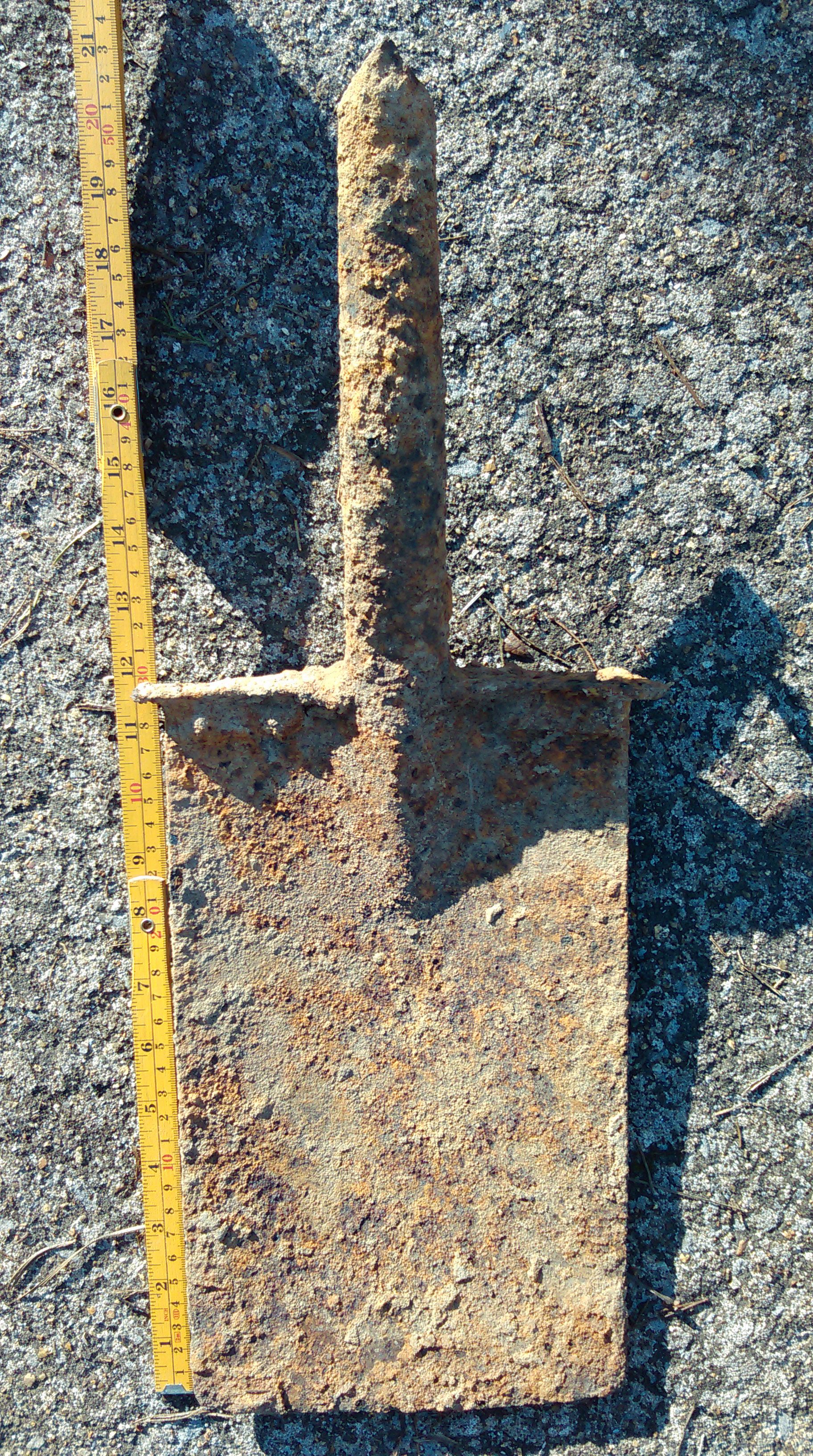 IMAG0623 Civil War shovel. Found 2016.