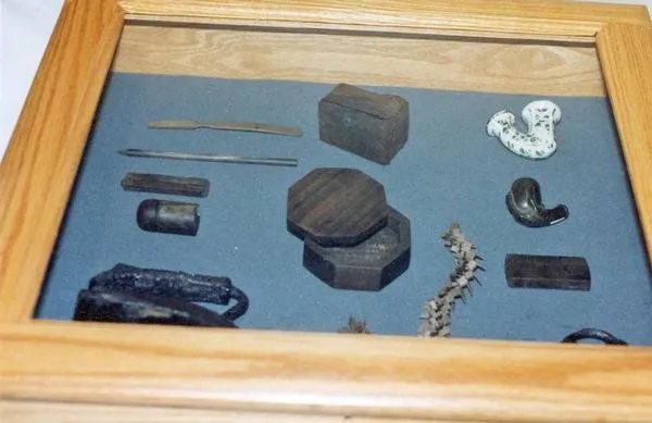 Maple Leaf artifacts3