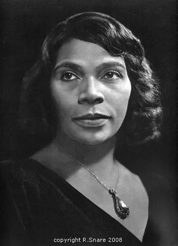 MARIAN ANDERSON contralto
U.S. Presidential Medal of Freedom  1962