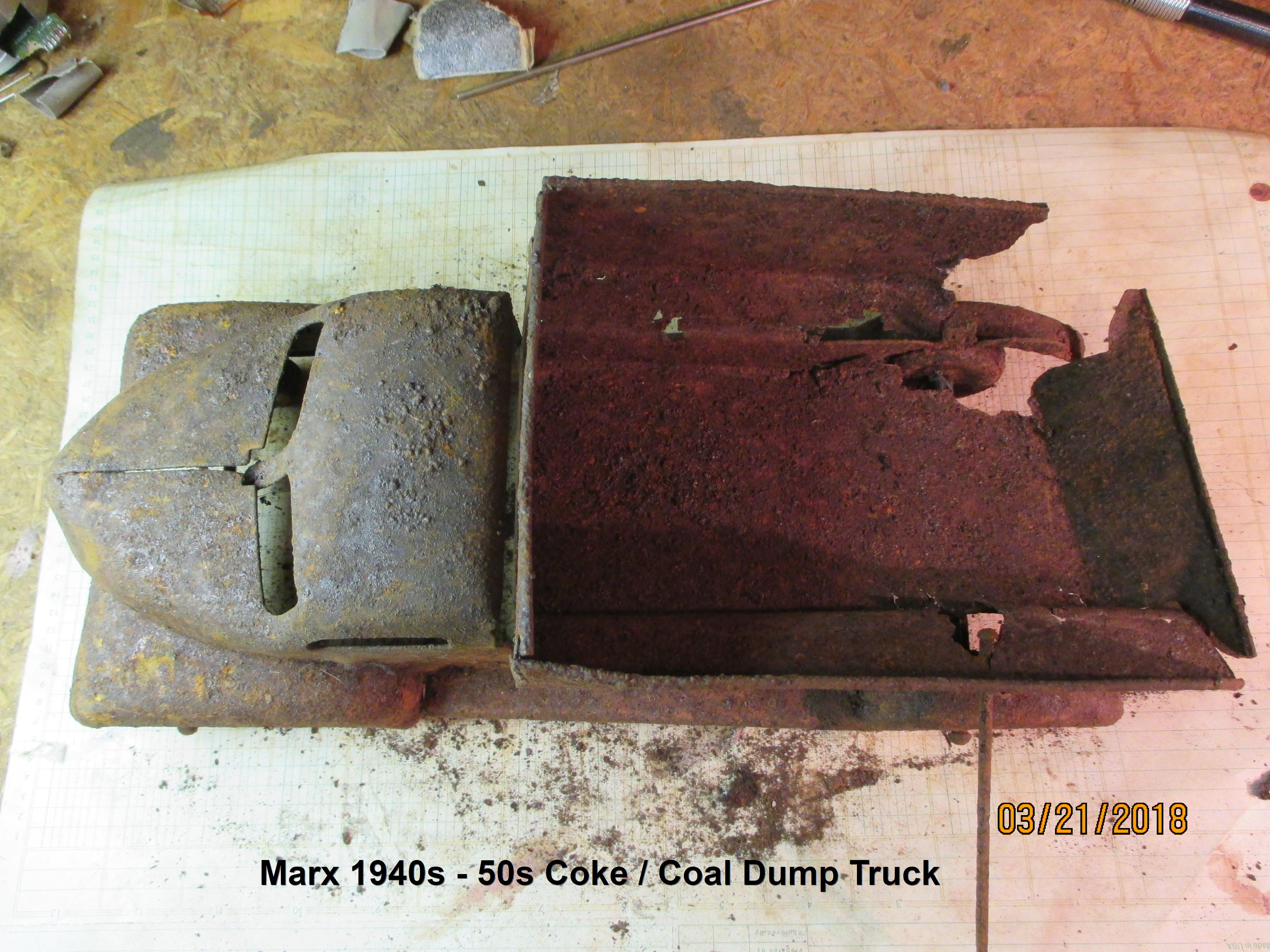 Marx 1940s  50s Coke Coal Dump Truck  pic 11