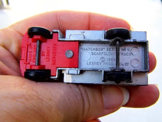 Matchbox Series No. 11 Lesney Production Co. 1969 
Scaffolding Truck 
Back Yard Find 14 Mar 14

**INTERNET PICTURE OF NICE ONE**