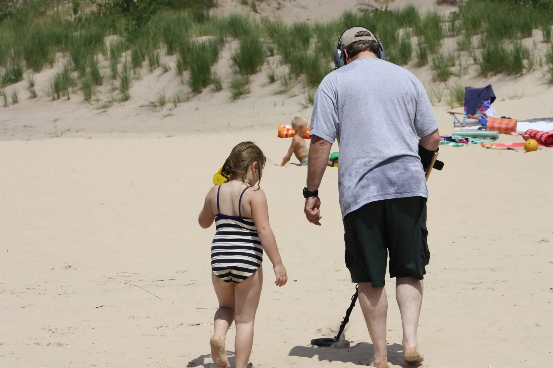 Me and my auto-digger (aka my granddaughter Kaylee) at Little Point Sable Beach, Silver Lake State Park,  Michigan