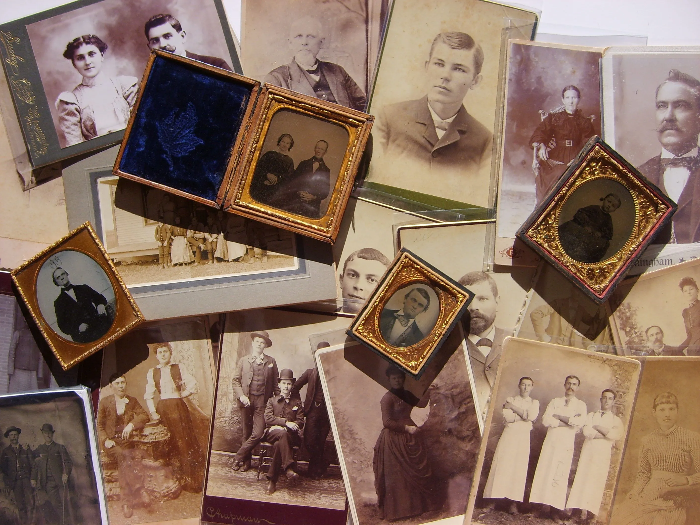 old photos, tintypes, CDV, cabinet cards