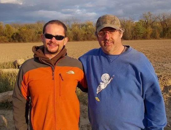 OXBOWBAREFOOT - REALLY NICE GUY - INVITED ME TO HUNT HIS FIELDS - HAS SOME AWESOME FINDS INCLUDING A COUPLE OF TREE COINS