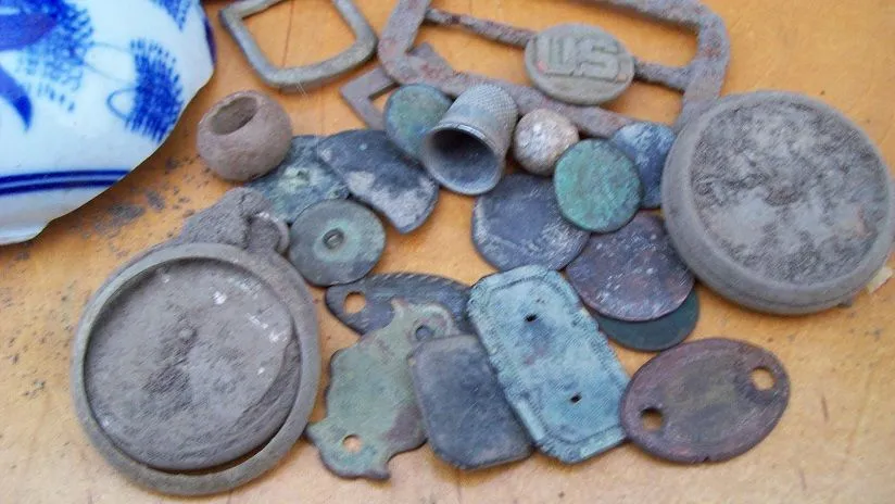 pocket watches found in the same area