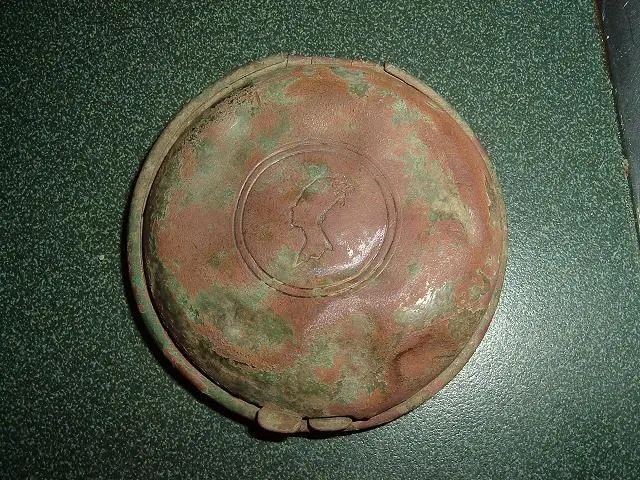 Powder or Makeup Compact - Pat. Date 1924