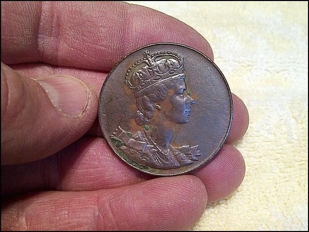 Queen Elizabeth II Coronation Coin 003