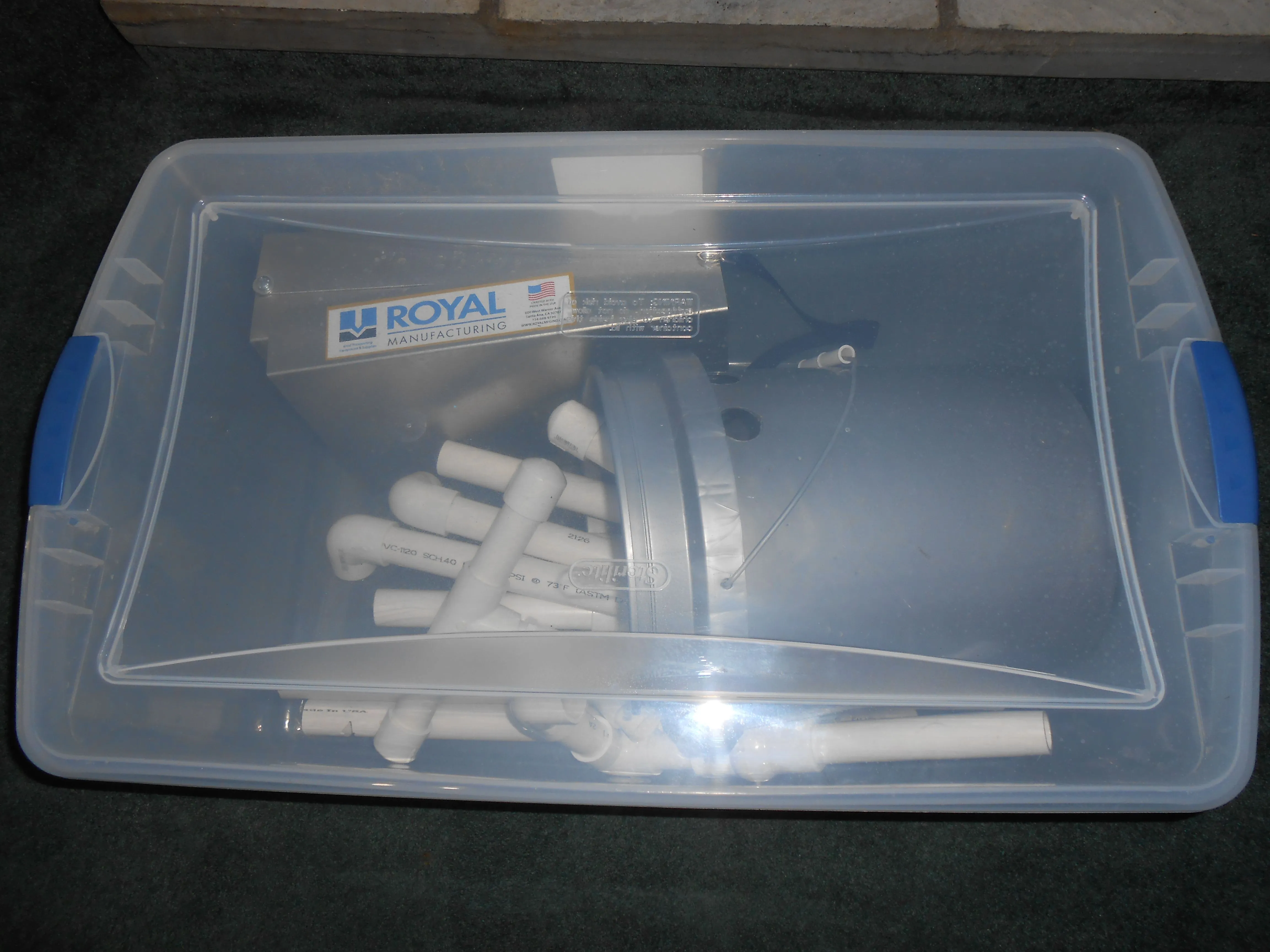 Recirculating sluice packed up