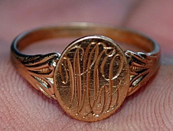 Ring 37