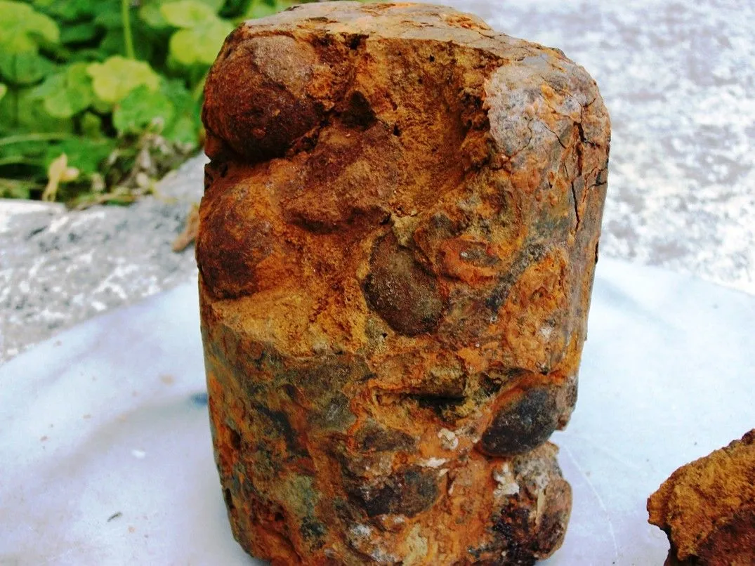 shipwreck clump of musket balls 1a RESIZED