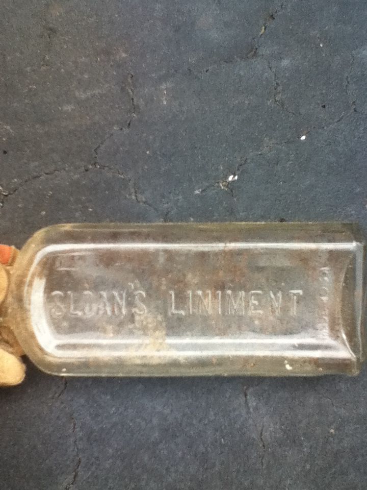 Sloan's Liniment bottle