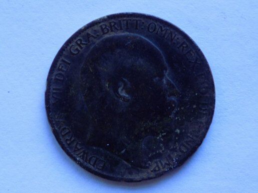 sunday 25/09/16

condition = mint with nice patina
1907 half penny