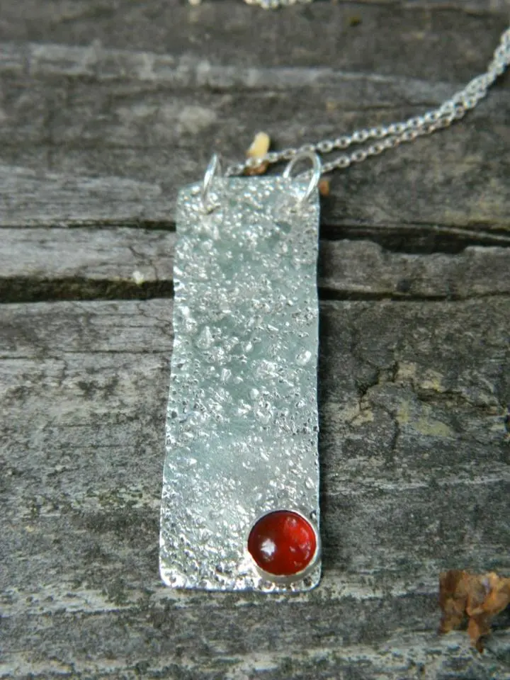 Textured sterling silver and carnelian necklace