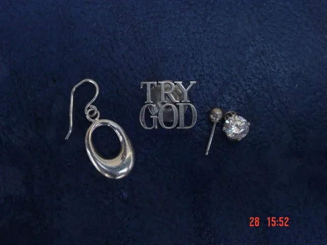 Tiffany pin