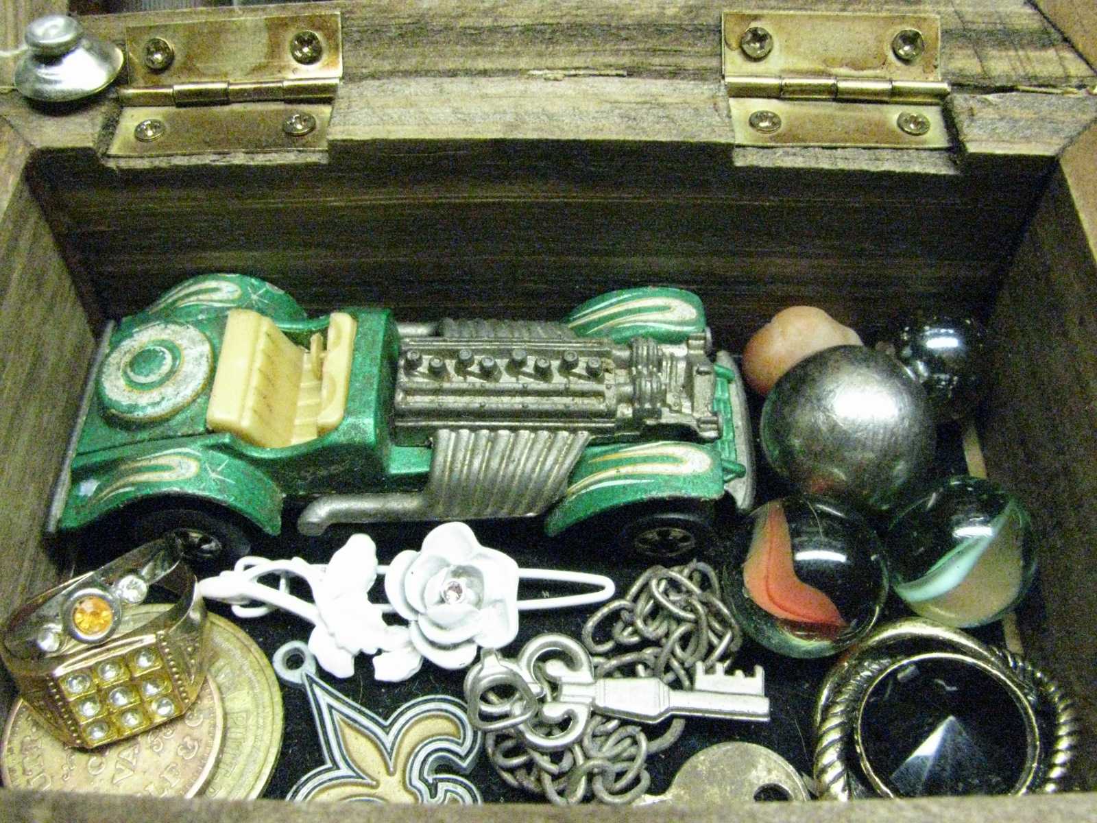 treasure chest2