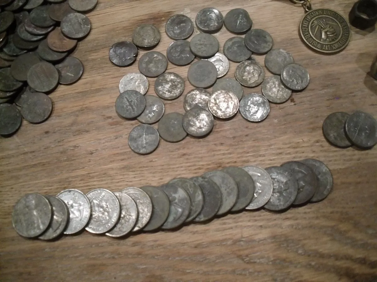 Uvalde 2 finds - coins - clad