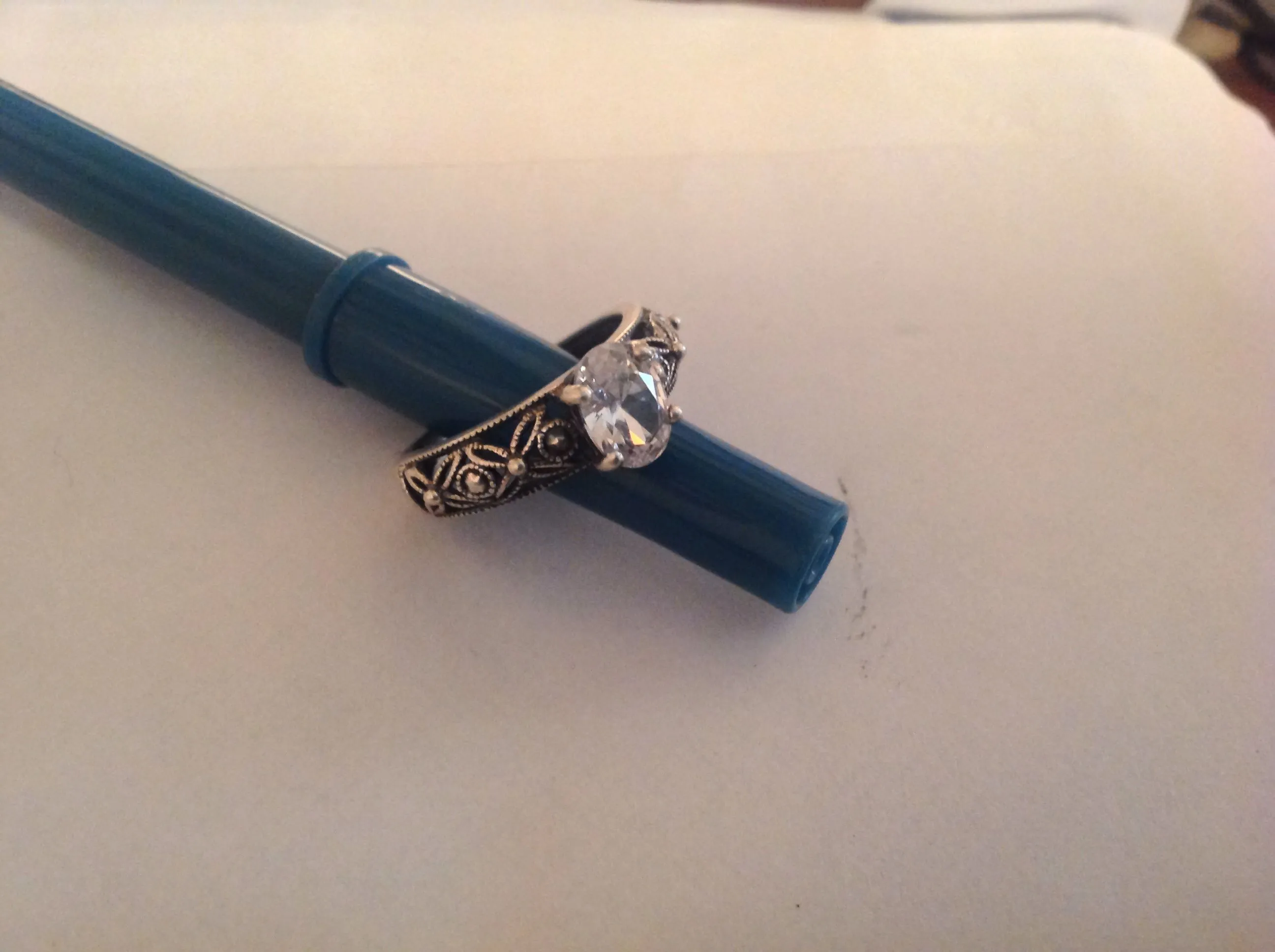 Women's 925 Ring size 7