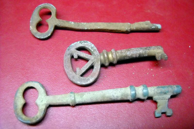 2010_SkeletonKeys.jpg