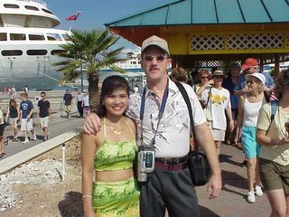 SallyandIintheGrandBahamas.bmp