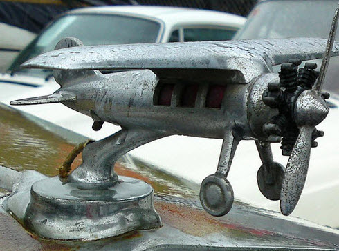Hood_Ornament_Front.jpg