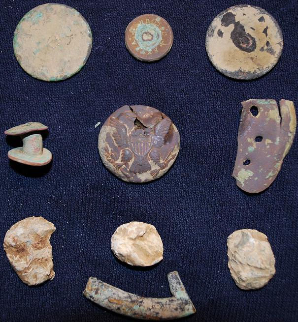 02-19-11-buttons-and-misc-finds.jpg