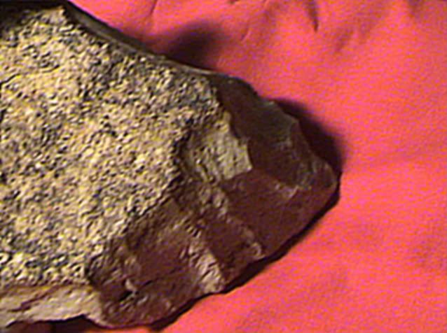 edge079-1.jpg