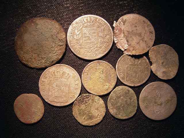 20Nov10CoinsR.jpg