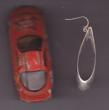 Earringntoycar020409.jpg