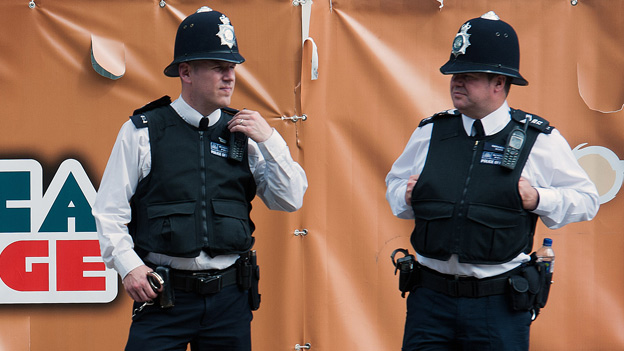 _62970023_waterbottlecop624getty.jpg