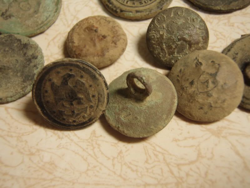buttons32810.jpg