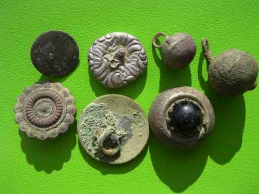 Buttons.jpg