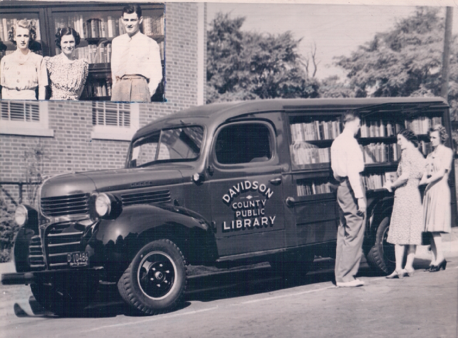 Bookmobile%20June%202%201941%201st%20day%20inserta.jpg