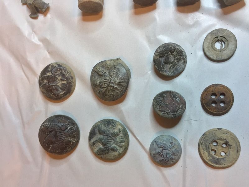 Buttons_1.jpg