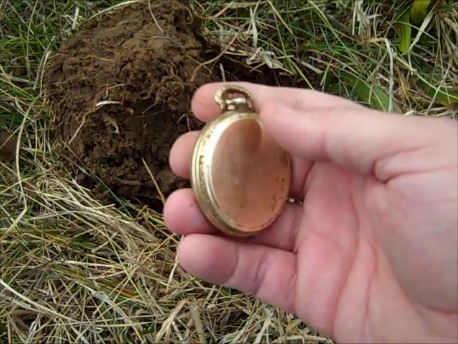 pocket-watch-capture-1.jpg